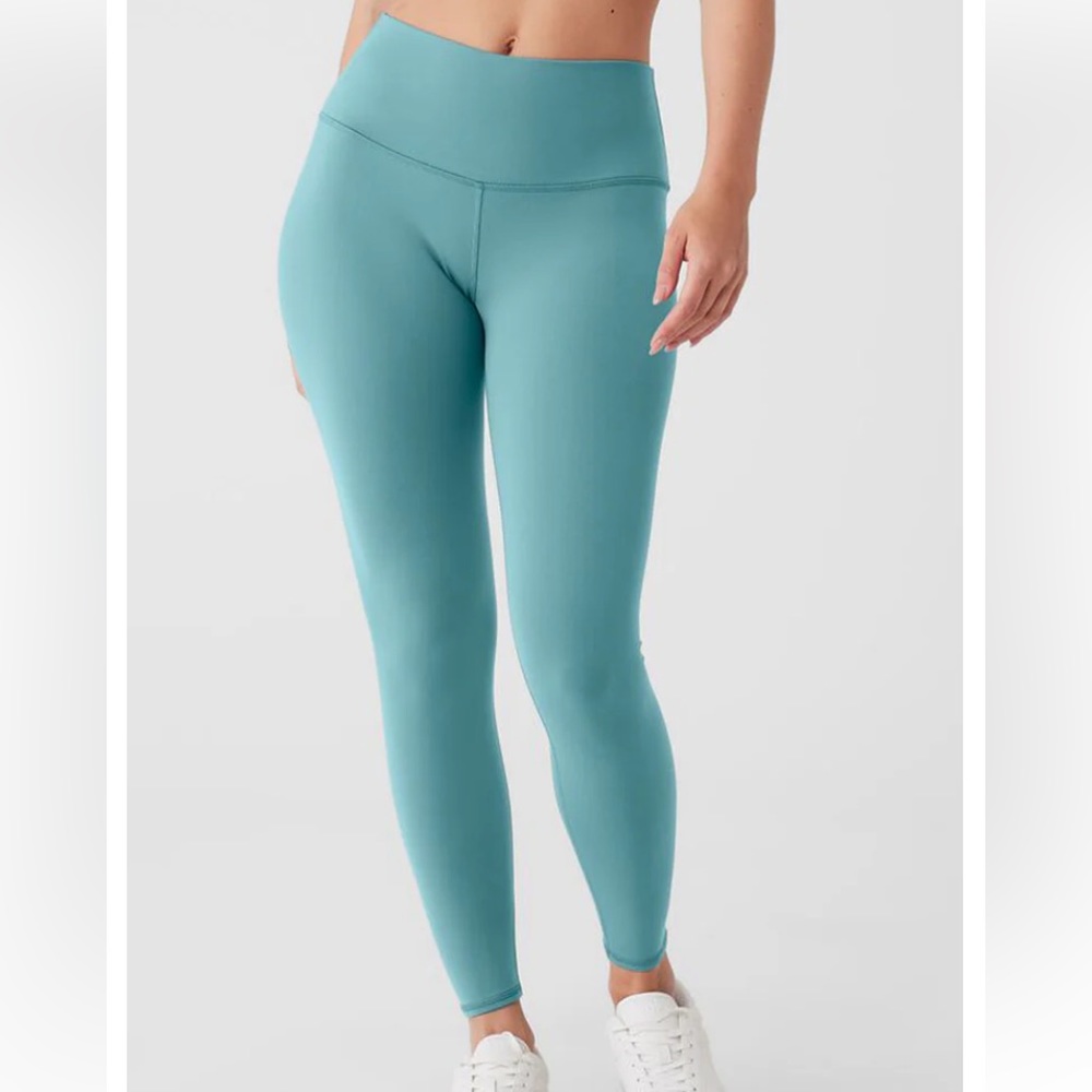 Alo Yoga 7/8 High-Waist Airbrush Leggings